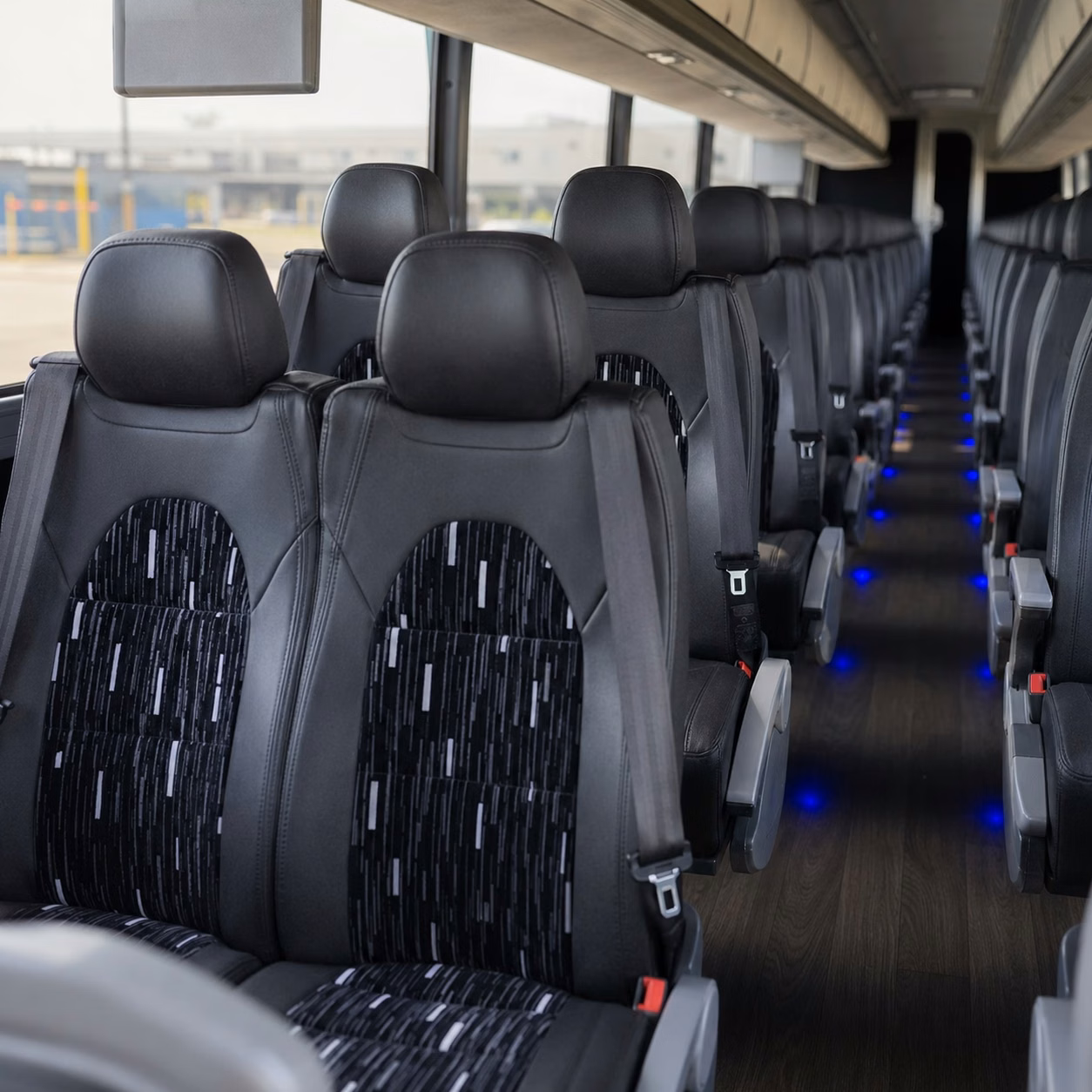 bridal party transportation in south fulton that arrives on time every time
