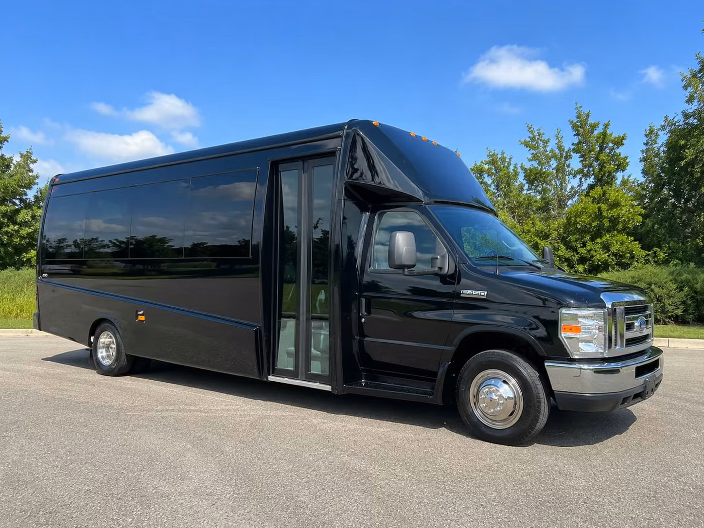 south fulton wedding shuttle services transportation