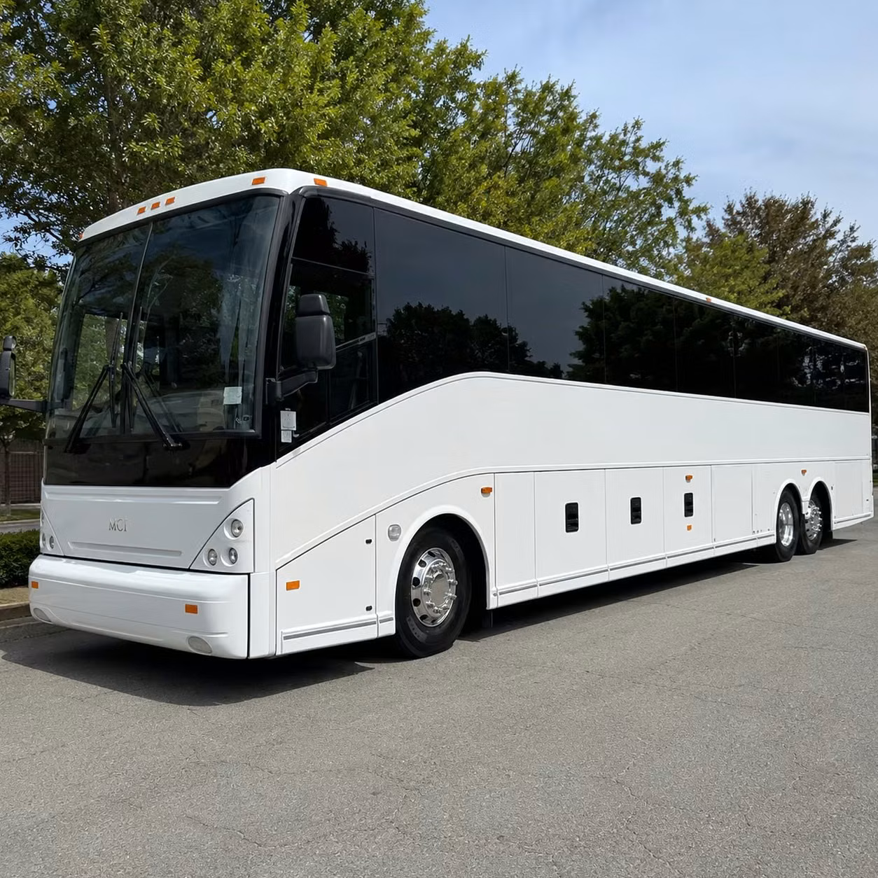 southfultoncharterbus com makes corporate airport shuttle service in south fulton simple